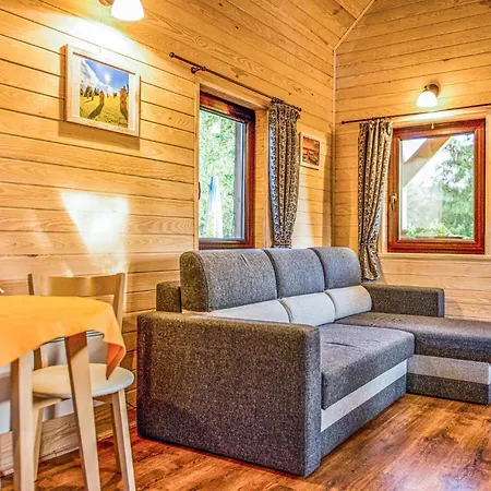 1 Bedroom Amazing In Nyaraló Sieraków